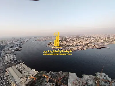 باطلاله بحريه.شقة فاخره غرفتين وصالة مع بلكونه مفتوحه.عجمان برج الواحه. للإيجار الشهري. الايجار يشمل الفواتير والإنترنت وموقف