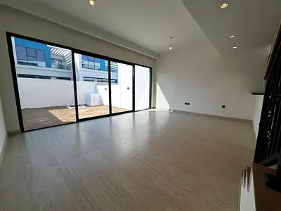 4BR Townhouse for Rent | Santorini