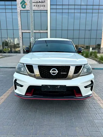 Nissan Patrol 2013 LE Platinum V8 GCC Specs