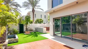 Signature Villa | Premium Al Zahia Community | Resale
