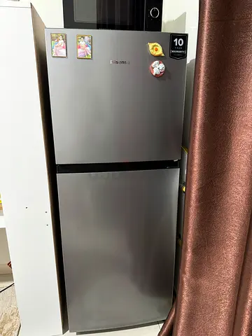 Hisense Top Freezer Refrigerator - Stainless Steel, Good Condition