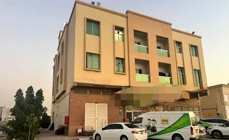 للبيع – بناية استثمارية حديثة في عجمان