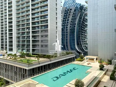 Pool View | Ready to Move In | Bright and Spacious