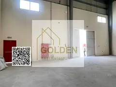 Well-positioned warehouse offering 17 kW power, 3,500 sq ft usable space, and a prime main road loca