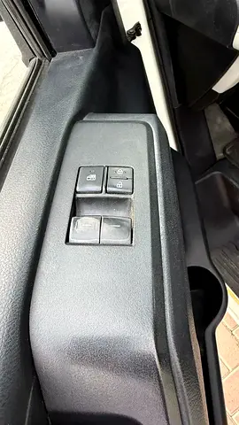 2020 Toyota HIACE — фото 12
