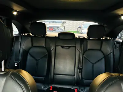 2022 Porsche MACAN — миниатюра 13