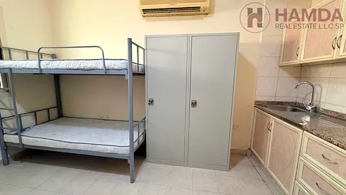 Studio Sharing Accommodation – Monthly Basis | 4 Bed Spaces Available