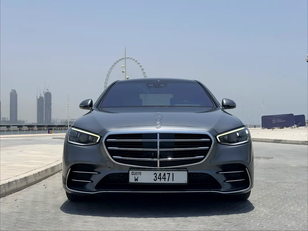 Mercedes-Benz S-Class 2022 — photo 1 of 19
