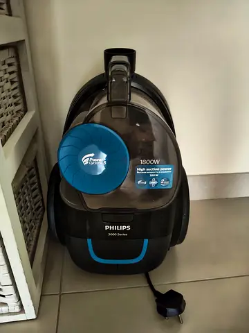 Vacuum cleaner