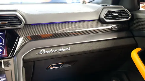 2022 Lamborghini URUS — миниатюра 8