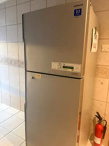 🔥 Hitachi Inverter Refrigerator – Quick Sale! Must Go ASAP 🔥