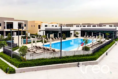 Corner Unit | Skylight | Pool Facing