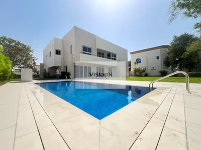 Modern l Huge l Best Location