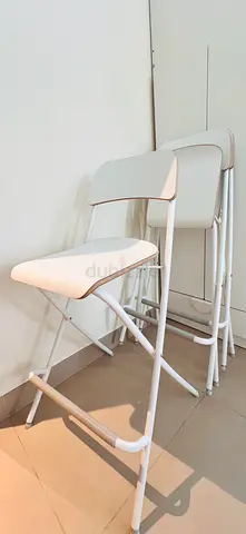 Ikea foldable bar chairs -3pcs