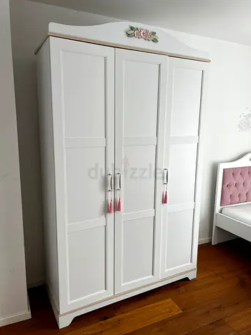 Complete girls’ bedroom White Wooden Single Bed Headboard with Pink Tufted Upholstery - Floral Pink.