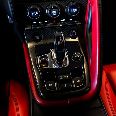 2014 Jaguar F-TYPE — фото 12