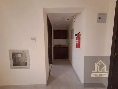 specious studio available ready to move yearly for family big studio