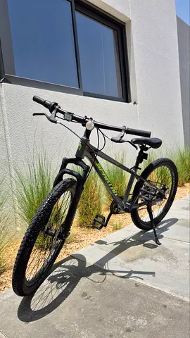 Original: 880AED Spartan children mountain bike - good condition, single-speed-ish frame