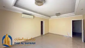 HOT OFFER SPACIOUS 4BHK FOR RENT ONLY FAMILY BIG HALL MAJLIS EASY PAYMNT AL TALA AREA SHJ 110k Only