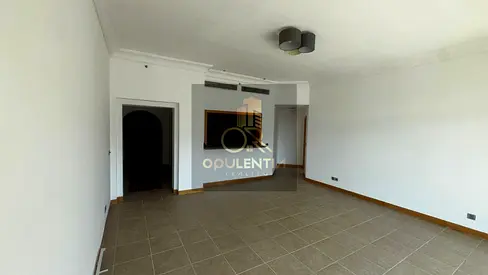 Vacant High Floor 2BR | Type D | Prime Shoreline Location