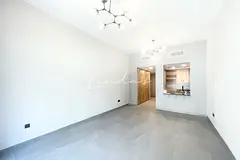 Fully Upgraded| 12 Cheqs | Vacant Soon | Street 4