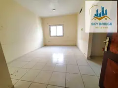 Central Ac with 2 bathrooms big hall