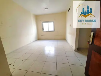 Central Ac with 2 bathrooms big hall