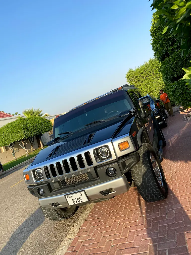 Hummer H2 2008 — photo 1 of 4