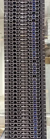 R640 10 bay 2.5