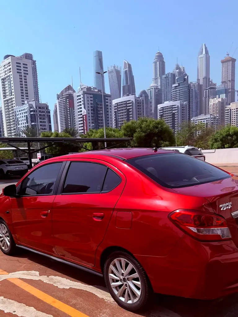Mitsubishi Mirage 2020 — photo 1 of 11