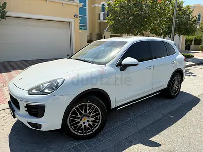 2016 Porsche Cayenne GCC | 3.6L V6 | Full Porsche History | Red Leather | Just Serviced