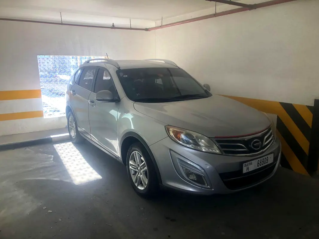 GAC GS5 2015 — photo 1 of 3