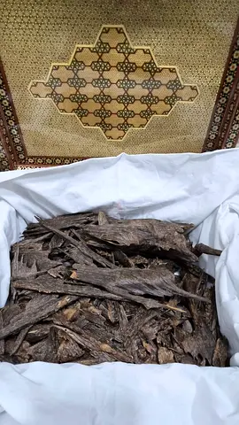 Natural Agarwood (Oud) Kalimantan  Malaysia 1kg