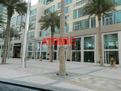 One BHK APT WITH BALCONY BIG SPACE ONE PAKING