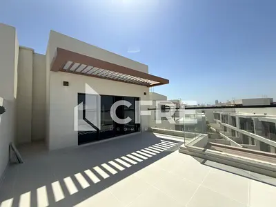 Spacious 5-Bedroom Villa | Vacant | Unfurnished | 3 Cheques