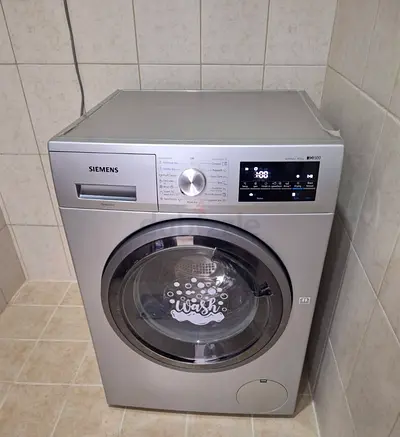 Free Delivery- SIEMENS 2in1 8KG Washer 6KG 💯 Dryer Silver Color 60x60 cm