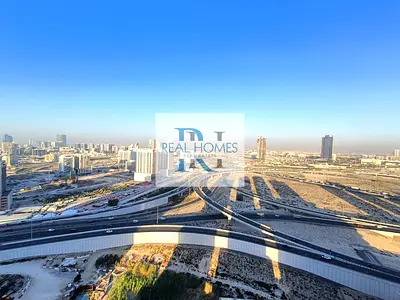 Spacious 3BH Well Maintained Prime Location Vacant