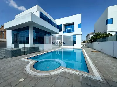 Luxury l Prime location l pool