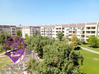 Full Garden View-Vacant on Transfer-Corner