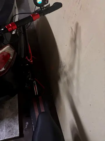 Electric scooter