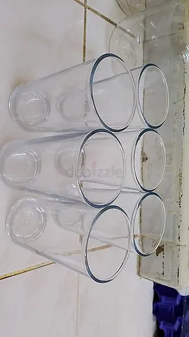 Set of 6 Clear Drinking Glasses - Good Condition