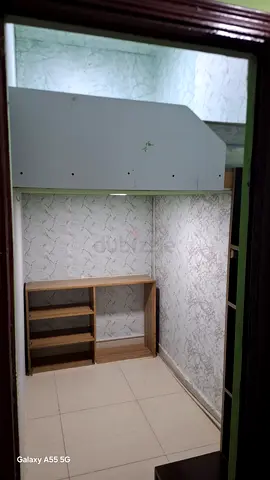 Partition for rent in Alhudaiba - Satwa / for couple or ladies