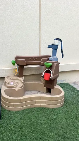 Kids water pump