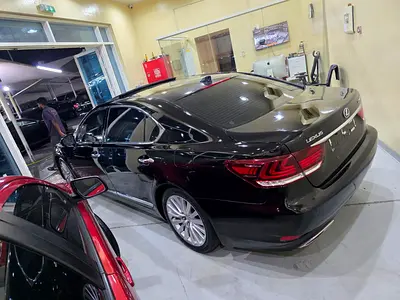 2016 Lexus LS-SERIES — миниатюра 9