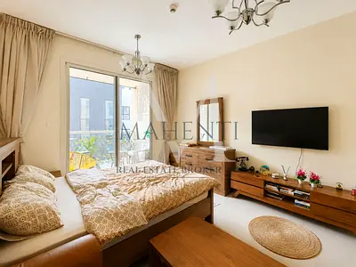 Fully furnished I Spacious I Close to amenities I Prime location