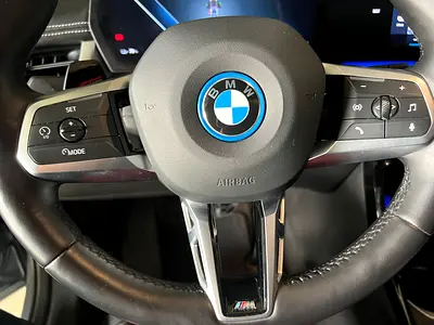 2024 BMW IX1 缩略图 18