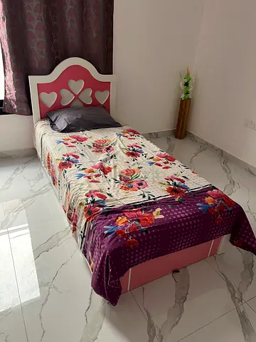 2 Single beds