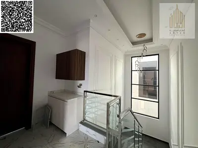 Villa with distinctive finishes, including registration and ownership fees