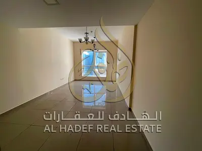 # ✨ غرفة وصالة للإيجار السنوي في المجاز 2 – الشارقة ✨ فرصة مميزة للسكن في واحدة من أفضل المناطق الحيوية في الشارقة، **المجاز 2**، بالقرب من الكورنيش