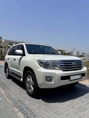 Toyota Land Cruiser 2014 | GCC Specs | V6 Engine